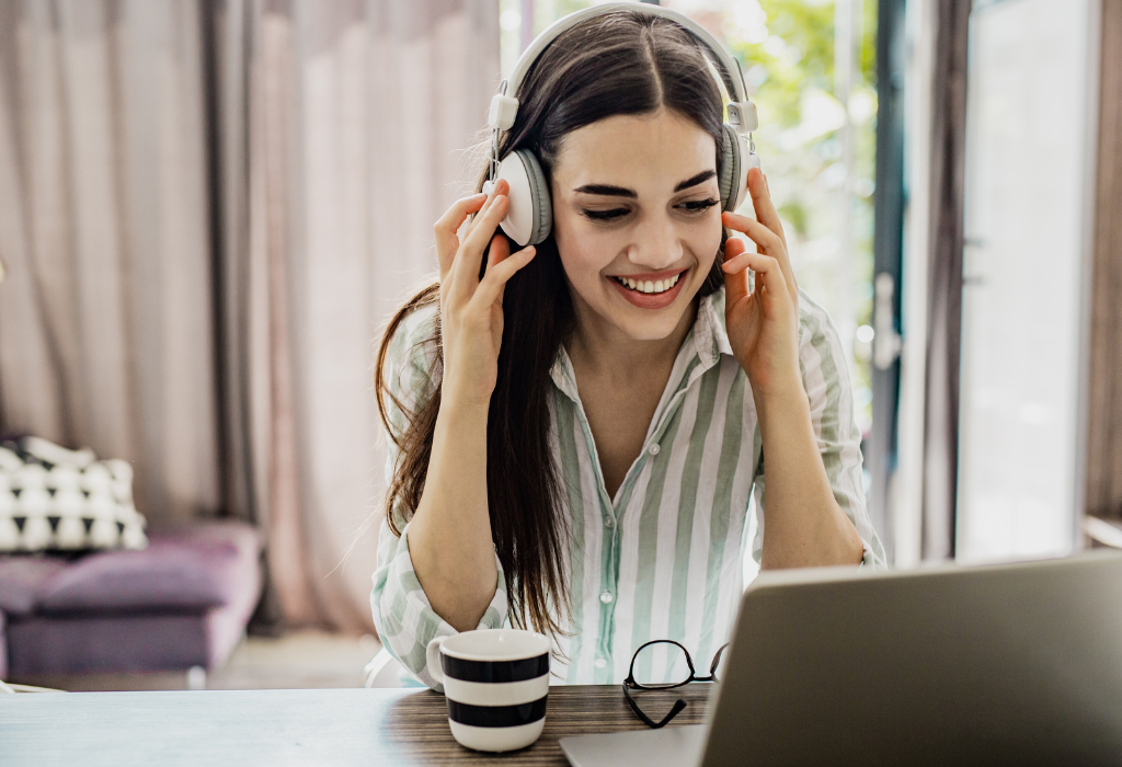 do group lessons help language learning
